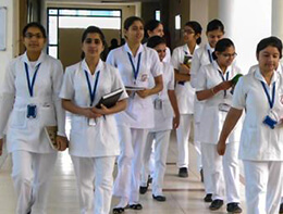 Top 10 Nursing schools in Bangalore
